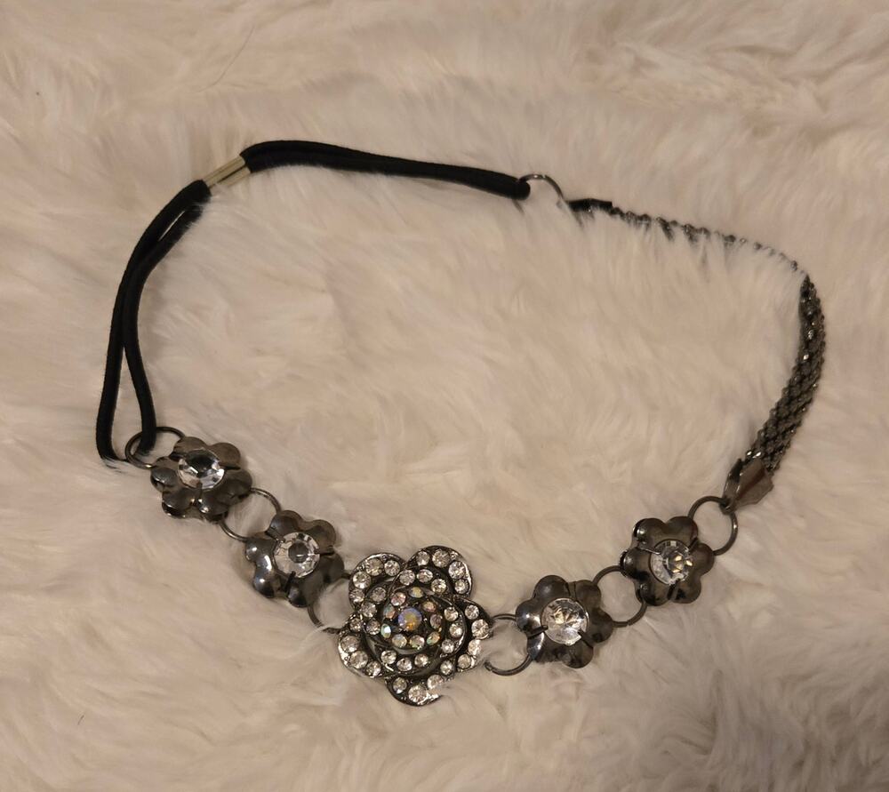 Vintage Y2K Silver Rhinestone Flower Elastic Headband